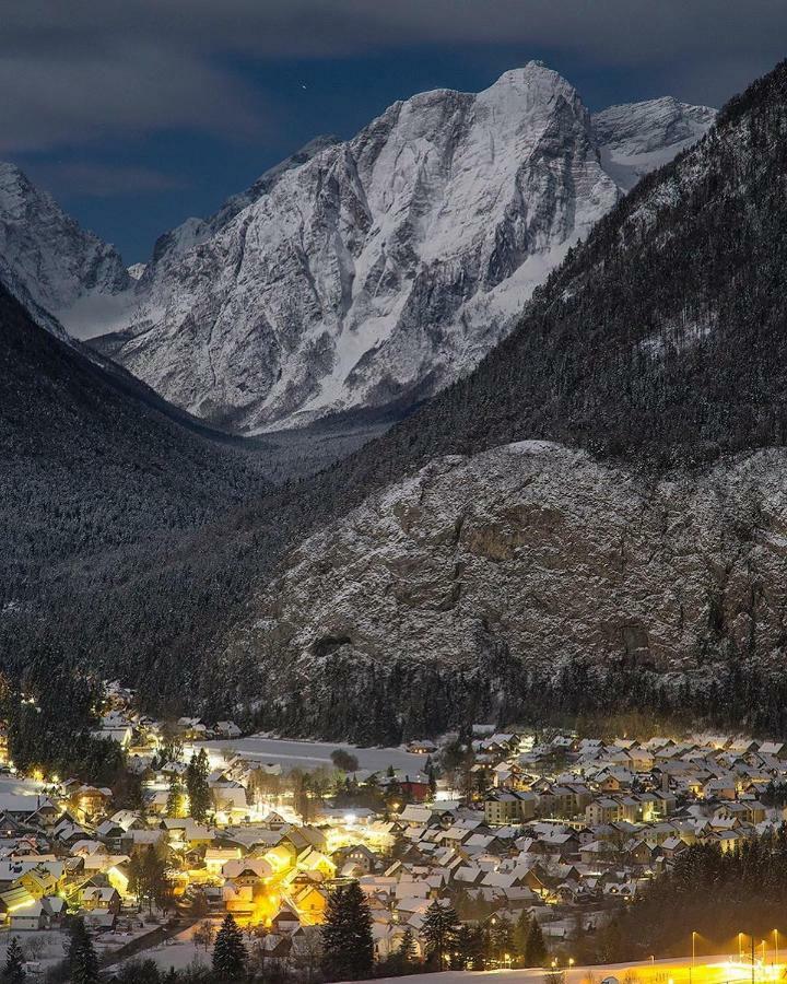 Mountain View Glamping Villa Dovje Eksteriør billede